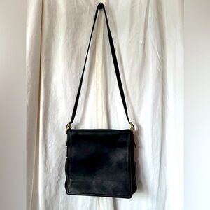 VTG Coach Monterey Long Flap Crossbody EUC 9829 Black Made in Costa Rica 1991